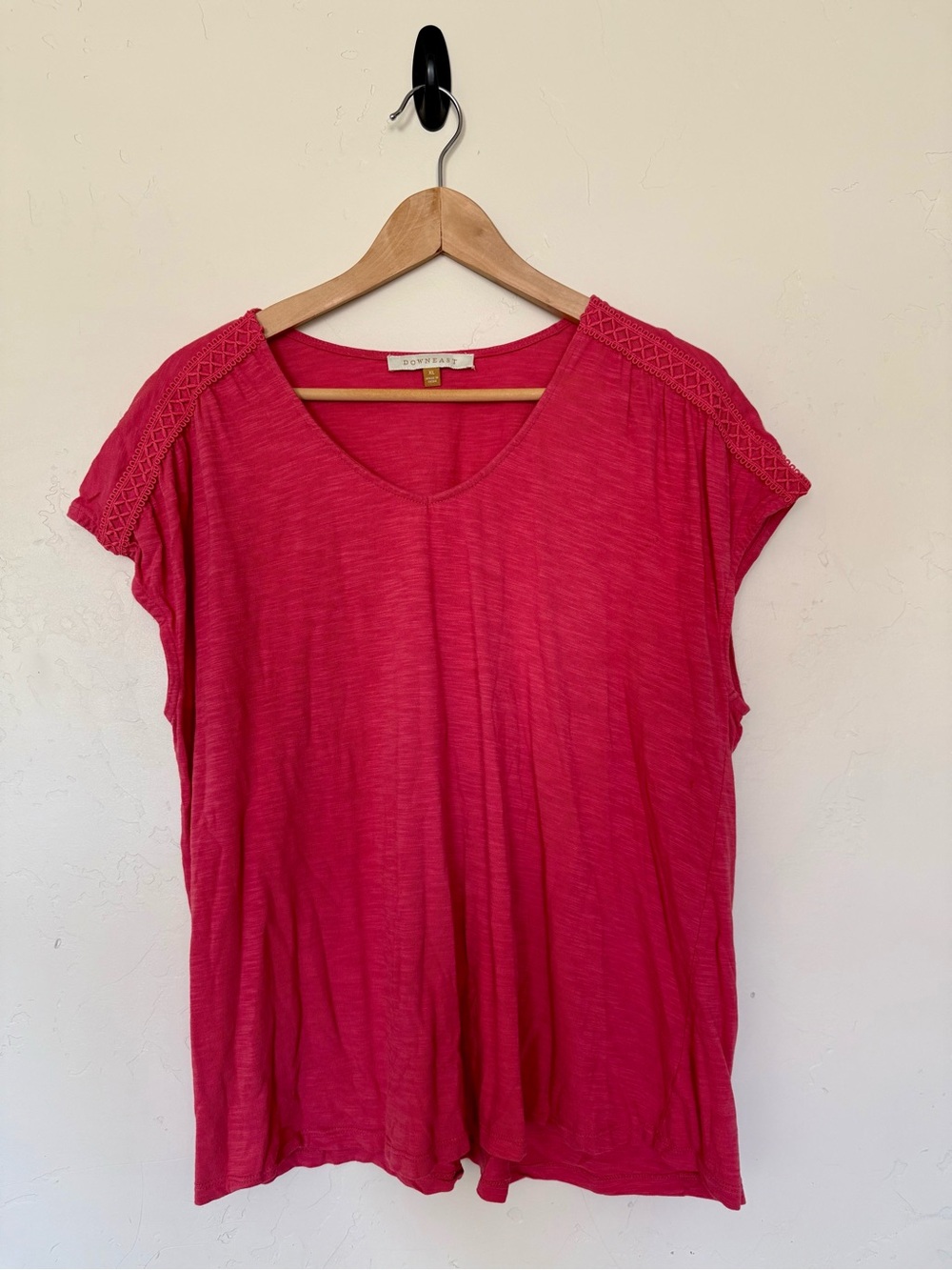 Women’s Fuchsia Short Sleeve Top with Crochet Shoulder Detail